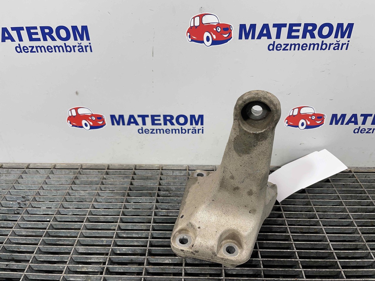 SUPORT MOTOR DREAPTA BMW X3 X3 2.0 D - (2010 2017)