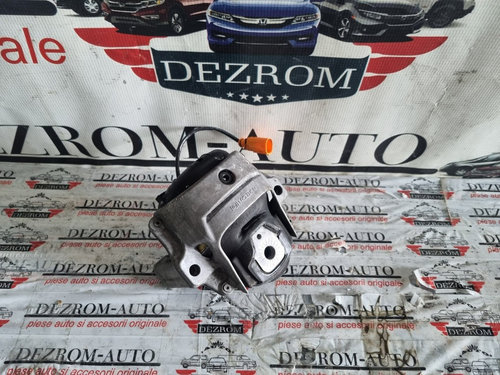 Suport motor dreapta cu senzor Audi A4 B8 3.0 TDI 204 cai motor CLAB cod piesa : 8R0199381N