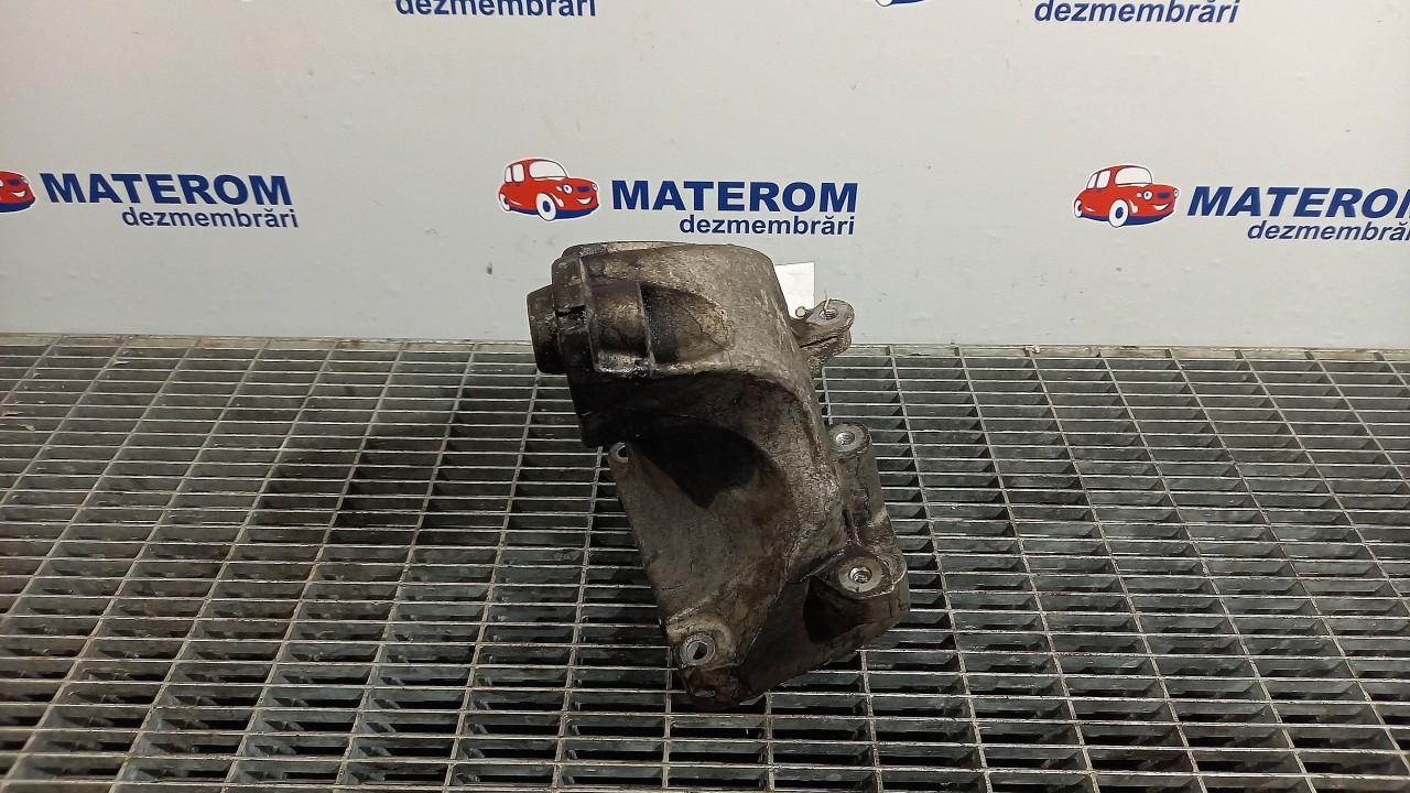 SUPORT MOTOR DREAPTA MERCEDES C-CLASS C-CLASS 2.2 CDI - (2011 2014)