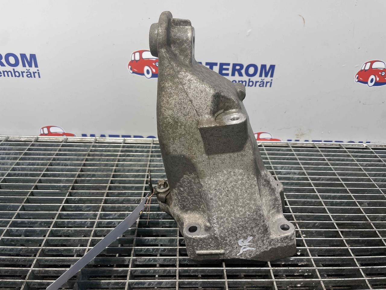 SUPORT MOTOR DREAPTA MERCEDES C-CLASS C-CLASS 2.2 CDI - (2007 2011)