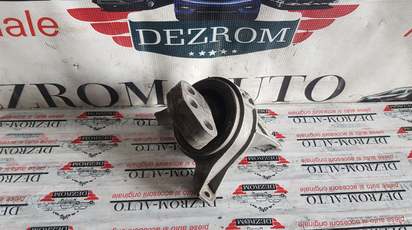 Suport motor dreapta Opel Zafira B 1.7 CDTI 110/125cp cod piesa : 24427298