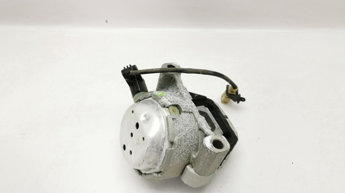 Suport motor dreapta Original Audi A8 4H (2011 - 2017) - Cod: 4G0199381LD