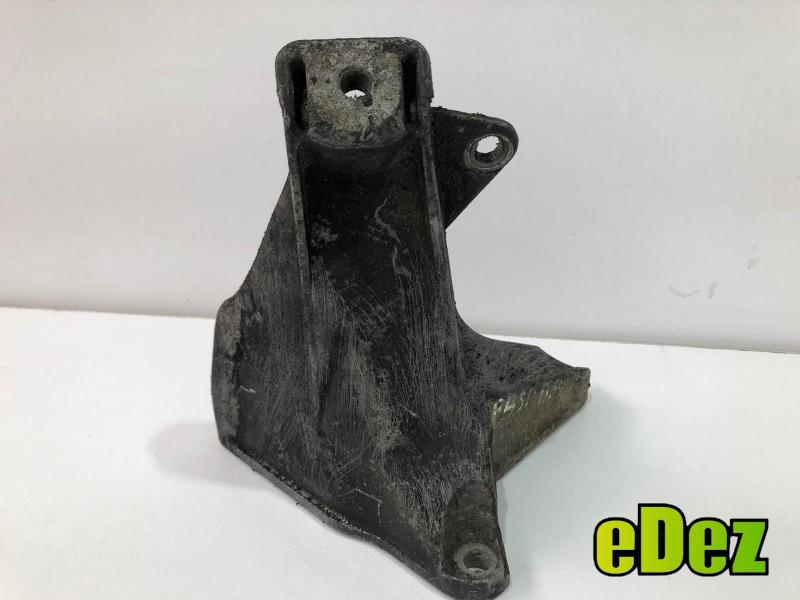 Suport motor dreapta Skoda Superb (2002-2008) 1.9 2.0 tdi 8d0199308ag