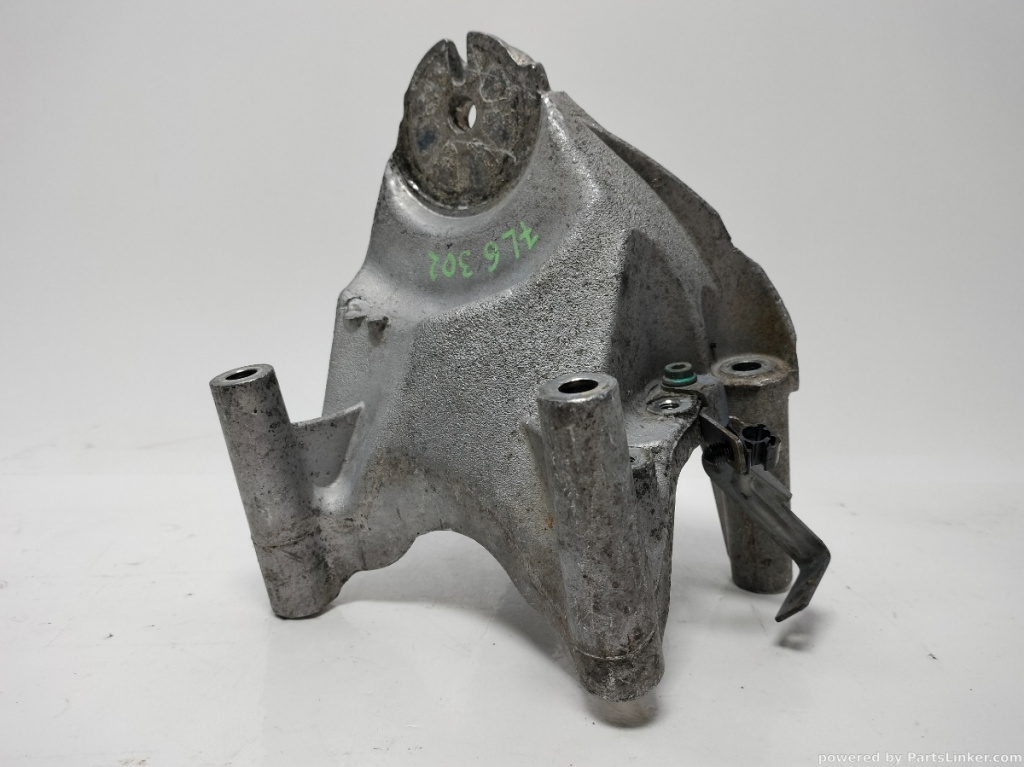 Suport motor dreapta Volkswagen Touareg (7LA) 2.5 TDI 2006 BAC OEM 070199308A