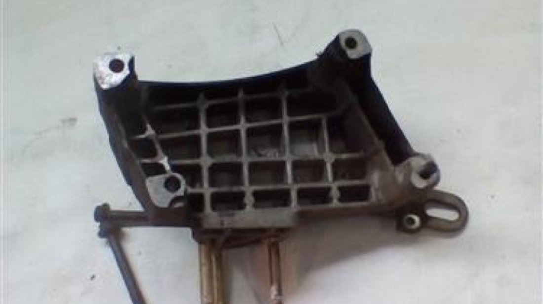 Suport motor Fiat Punto 13 JTD An 2004-2009 cod 55189875