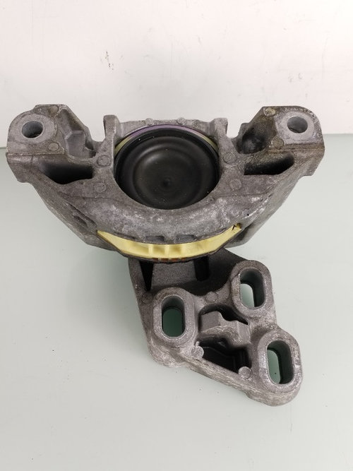 Suport motor Mercedes A Class W176 1.6B 270.910 A2462400217