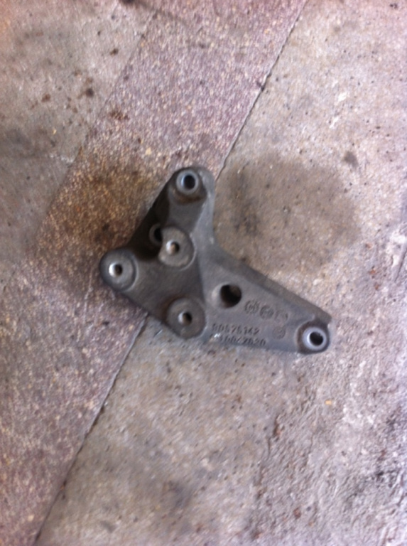 Suport motor Opel Astra H [2004 - 2007] Hatchback 1.6 MT (105 hp) (L48) Twinport