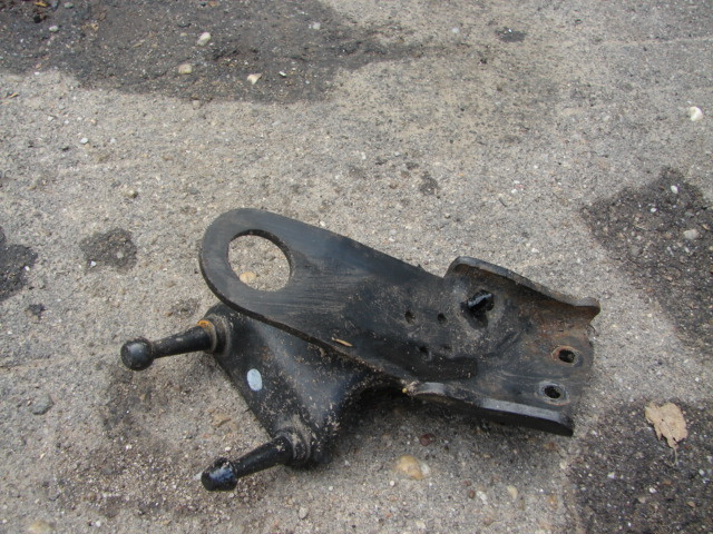 Suport motor pentru ridicat Renault Clio 2 [1998 - 2005] Hatchback 3-usi 1.5 DCI MT (65 hp) II (BB0/1/2_ CB0/1/2_)