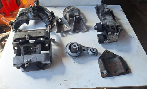Suport motor Renault Trafic 3 2014-> 2.3CDTI M9T