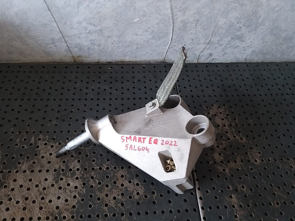 Suport motor smart eq 112537642r a4532400317