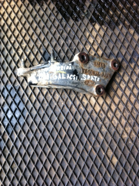 Suport motor spate Ford Galaxy [1995 - 2000] Minivan 5-usi 2.0 MT (115 hp) (WGR)
