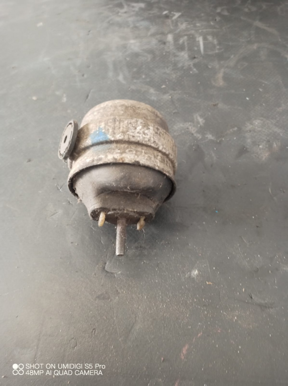 Suport motor stânga , Audi A4 B7