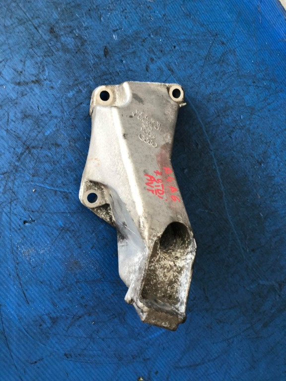Suport motor stanga 1.9 tdi avf audi a4 b6 8e0199307a
