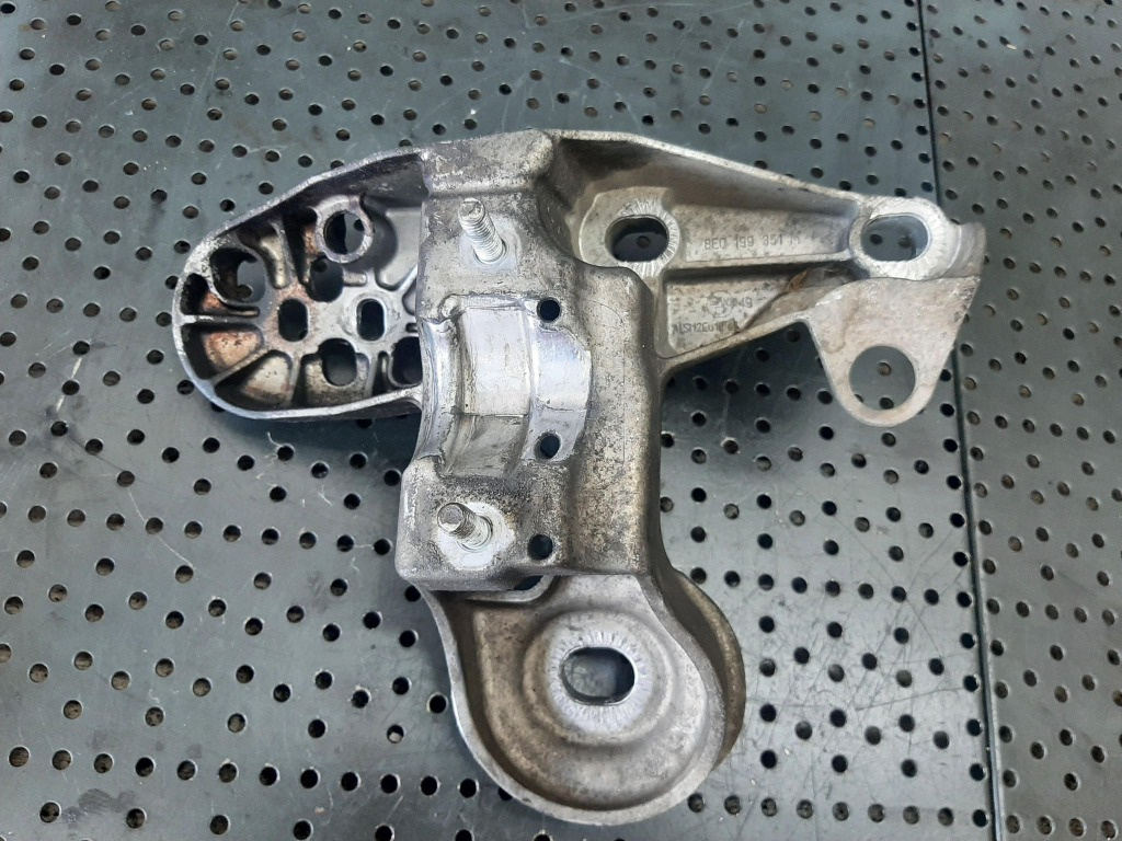 Suport motor stanga 2.0 tdi audi a4 b7 2004-2008 8e0199351m