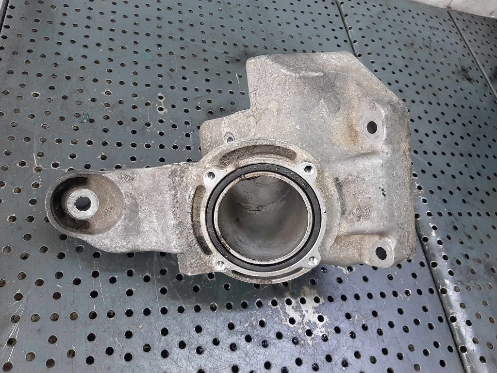 Suport motor stanga 2.2 cdi mercedes c-class w204 a6462230604
