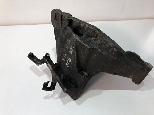 Suport motor stanga 2.5 tdi bpe 070199307b Volkswagen VW Touareg generatia 1 7L [2002 - 2007]