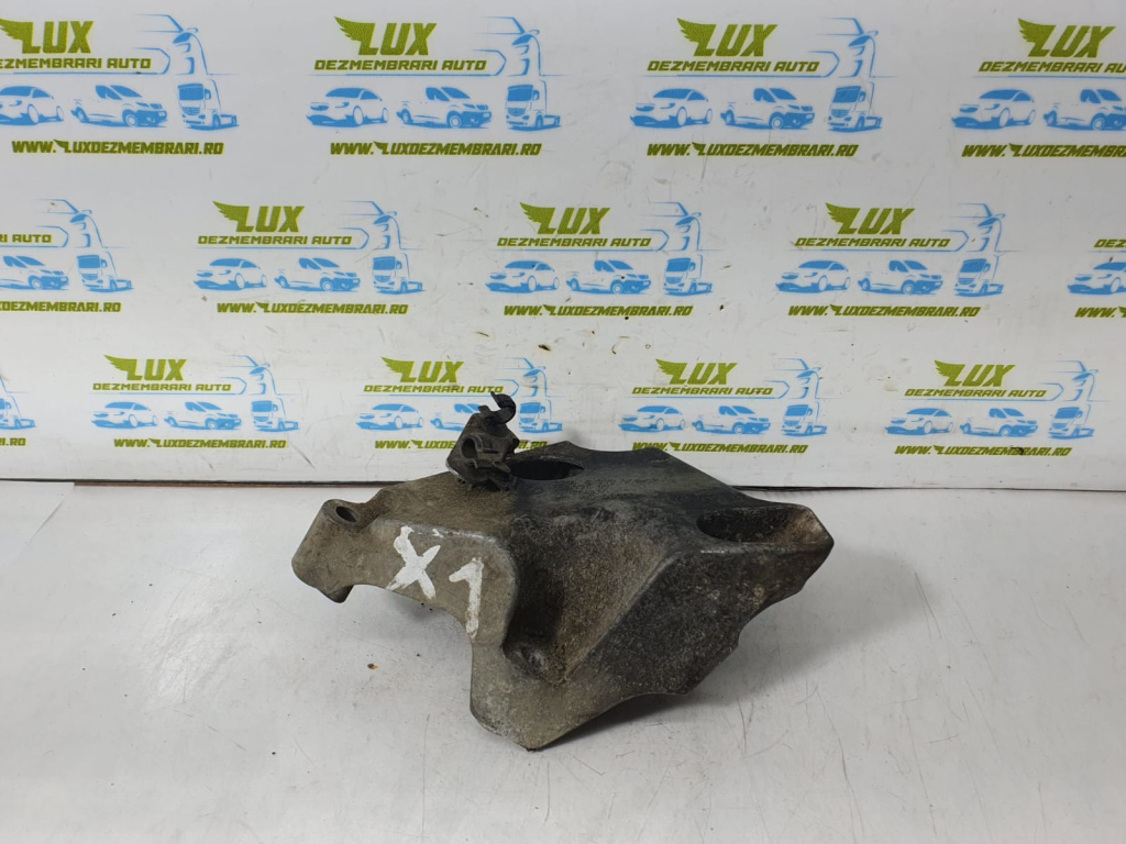 Suport motor stanga 6777061-02 2.0 D BMW Seria 3 E90 [2004 - 2010]
