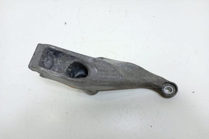 Suport motor stanga 8E0199307S Seat Exeo [2009 - 2012]