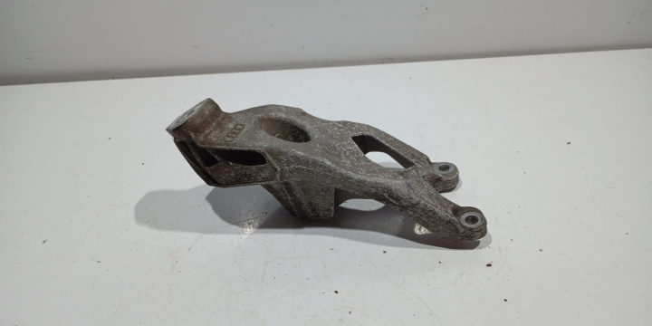 Suport motor stanga 8K0199307BE Audi A5 8T [2007 - 2011]