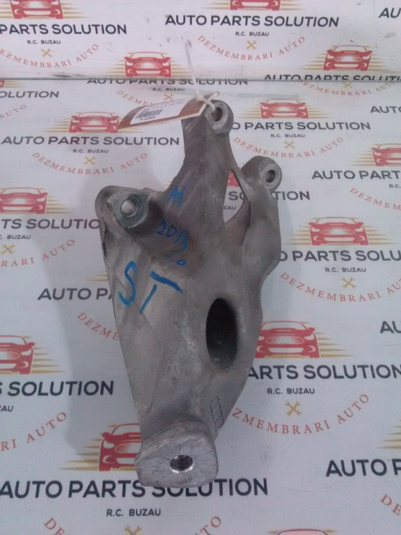 Suport motor stanga AUDI A4 2.0 TDI Fab. 2010