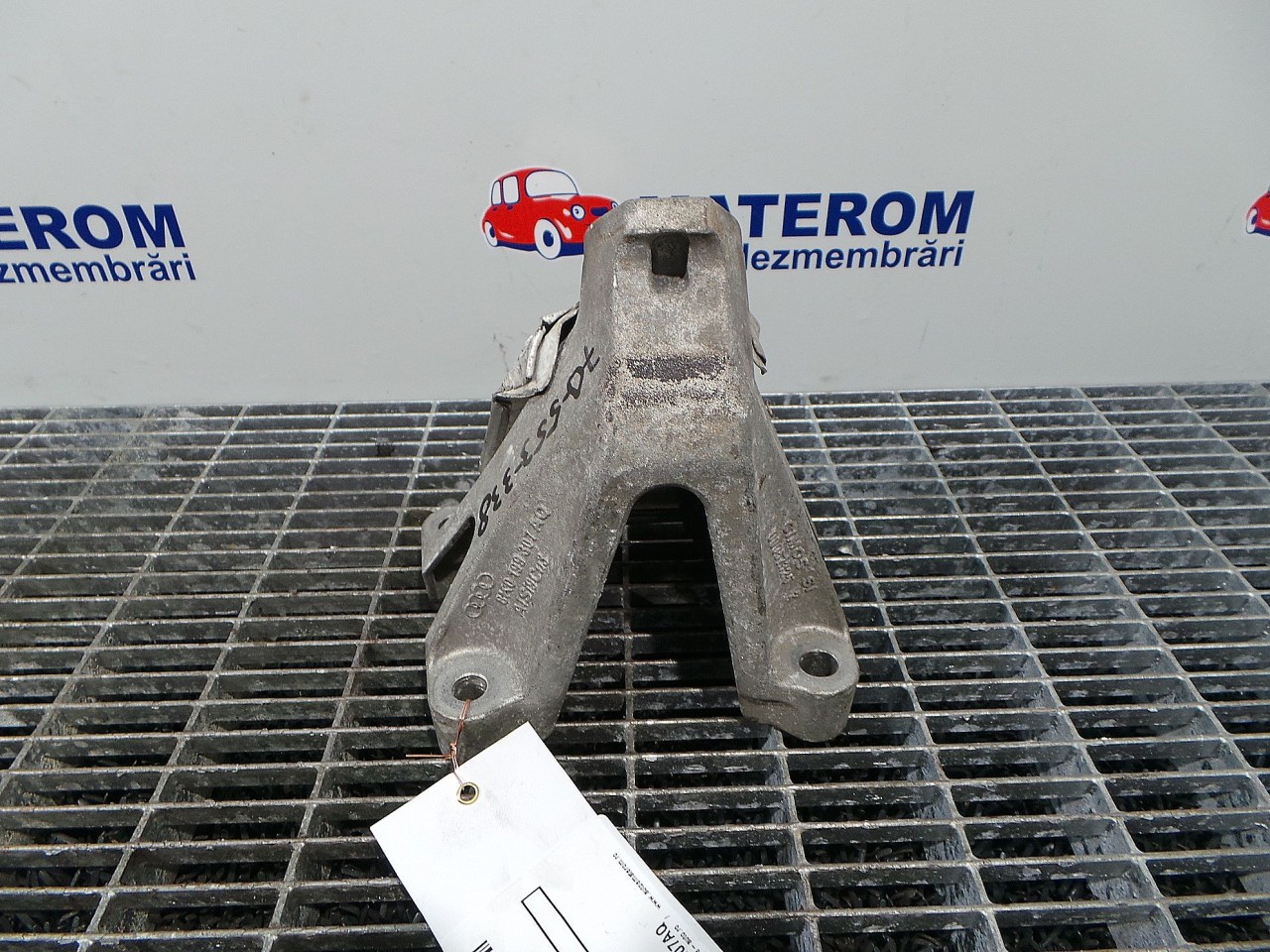SUPORT MOTOR STANGA AUDI A5 3.0 TDI - (2