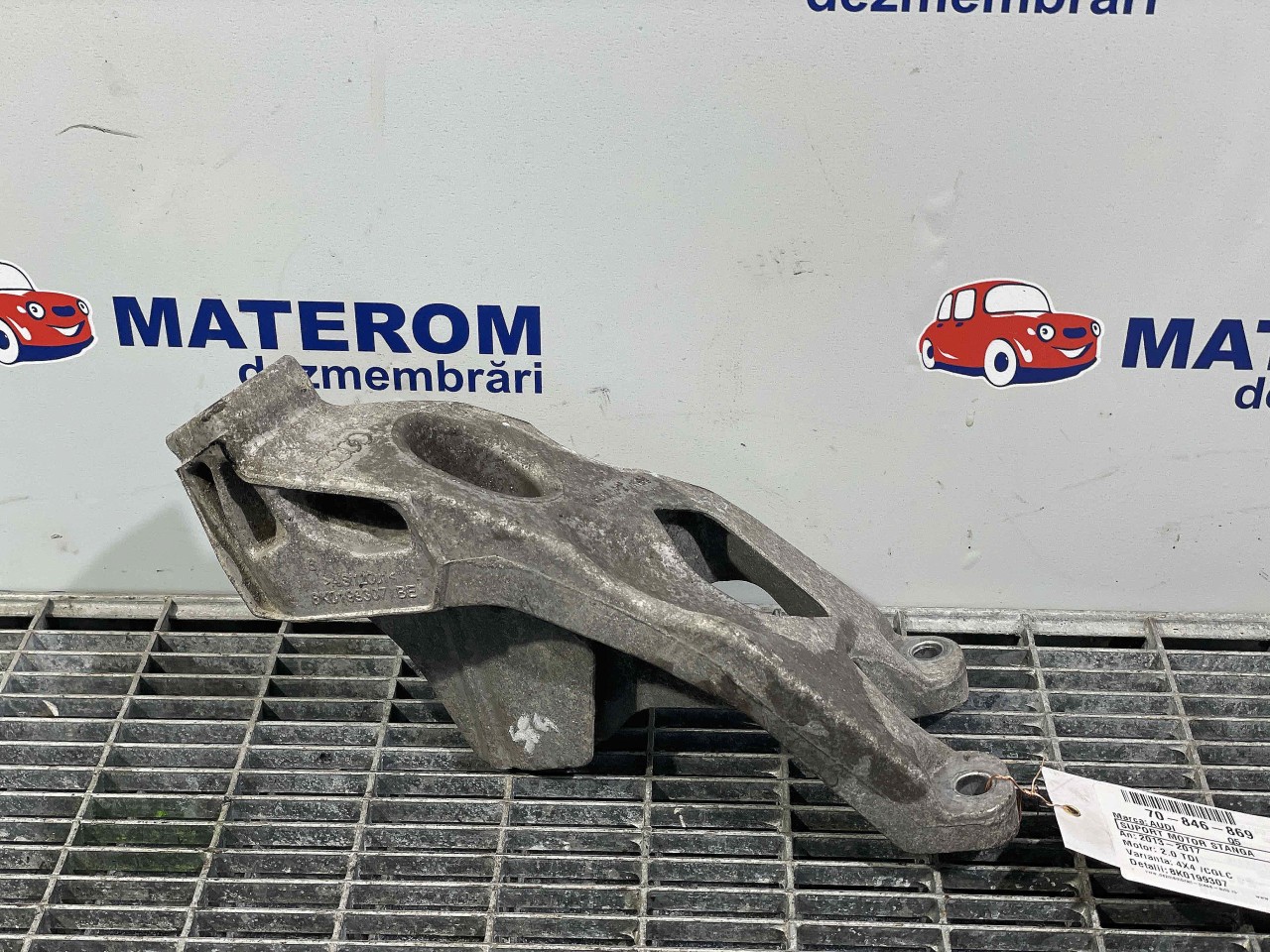 SUPORT MOTOR STANGA AUDI Q5 2.0 TDI - (2
