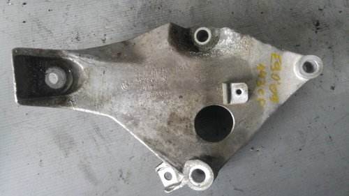Suport motor stanga bmw e90 2.0 d 143 cp n47d20c 22116775041-01