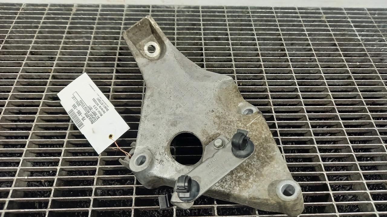 SUPORT MOTOR STANGA BMW SERIA 1 E 87 2.0 D - (2007 2011)