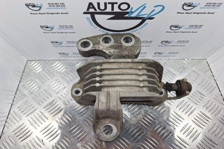 Suport motor stanga Chevrolet Orlando 2010-> J309 2.0 VCDi MT (130 hp)