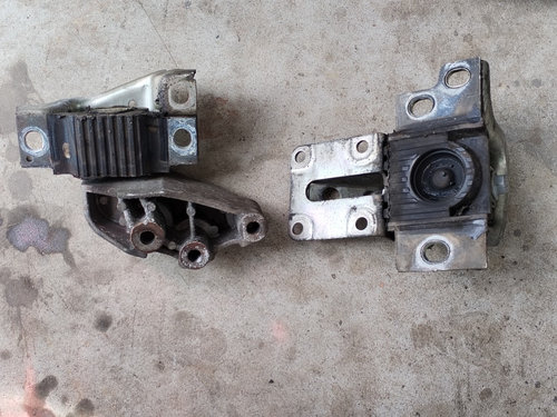 Suport motor stanga / dreapta Peugeot Boxer 3 2.2HDI 4H03