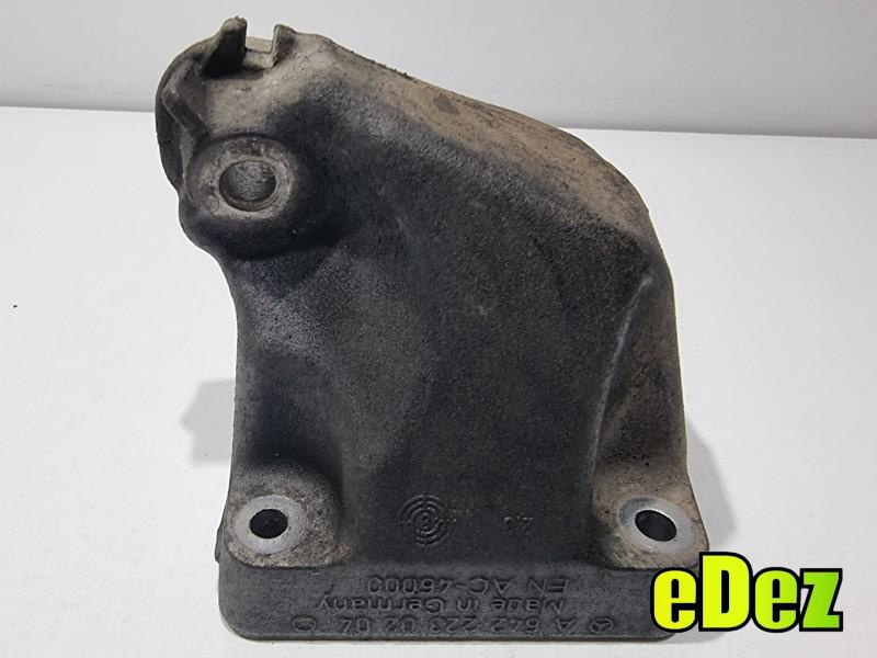 Suport motor stanga Mercedes ML (2006-2011)[w164] 3.0 cdi A642 A6422230204