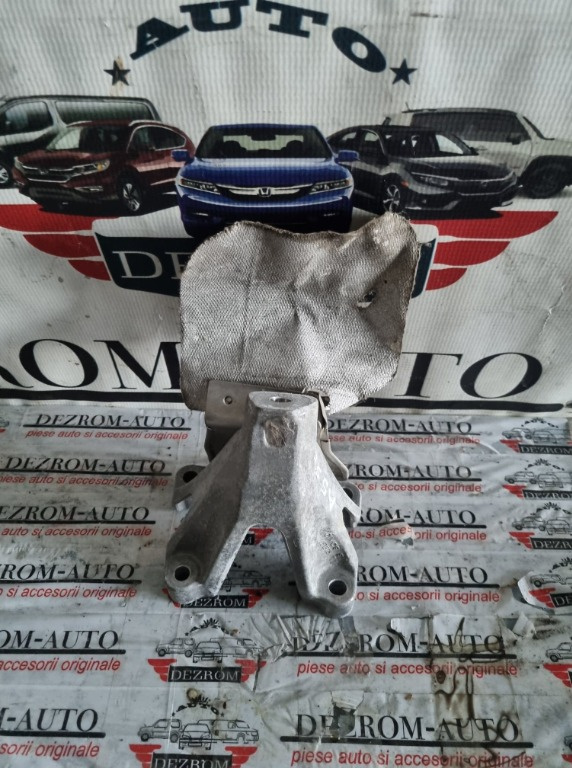 Suport motor stanga original Audi A5 8T cod piesa : 8K0199307BH