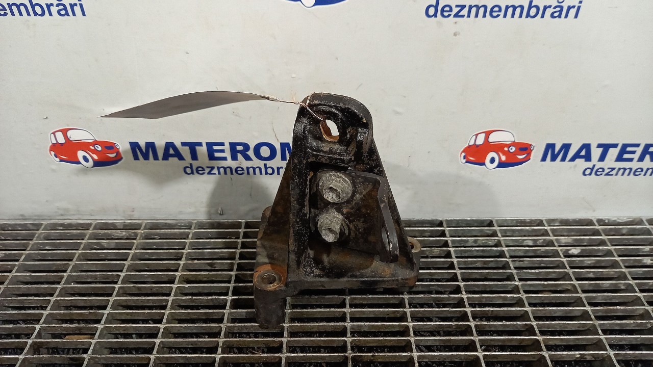 SUPORT MOTOR STANGA SUZUKI GRAND VITARA 1.9 DDIS - (2005 2009)