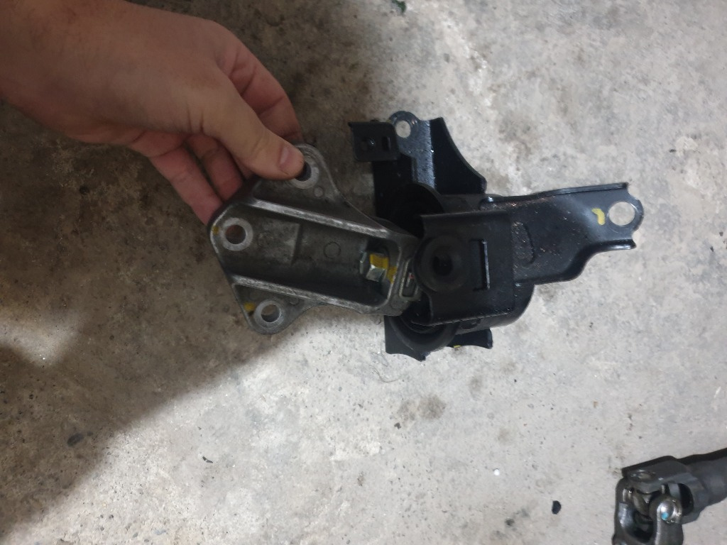 Suport Motor Suzuki SX4 1.6DDis 2014