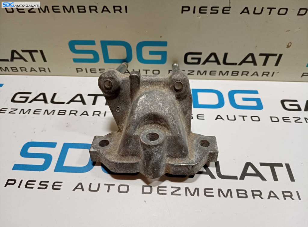 Suport Motor Toyota Rav 4 2.2 D 2005 - 2013 [M6387]