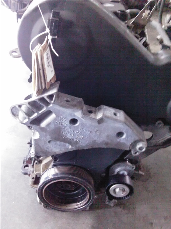 Suport motor VOLKSWAGEN PASSAT B7 2.0 TDI an fabr. 2011