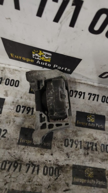 Suport motor Volvo V50 2.0 D 136Cp / 100 Kw cod motor D4204T,an 2010 cod 8M51-6F012-SB