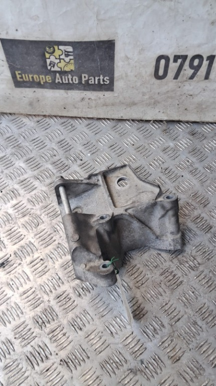 Suport motor Volvo V70 an 2011 2.0 D5204T2 cod 6G92-6P096-FC