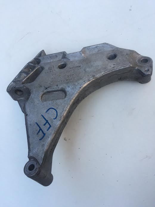 Suport motor VW JETTA 03L199207