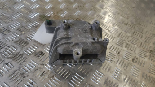 Suport motor Vw Passat B7 2.0TDI 177hp / 130Kw cod motor CFG,an 2015 cod 1K0199262CR