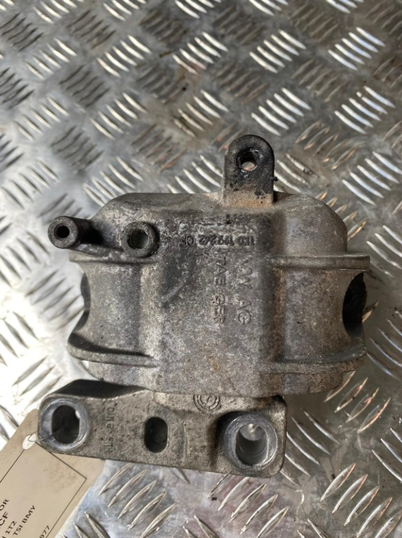 Suport motor Vw Touran 1.4 TSI BMY 1K0199262CF