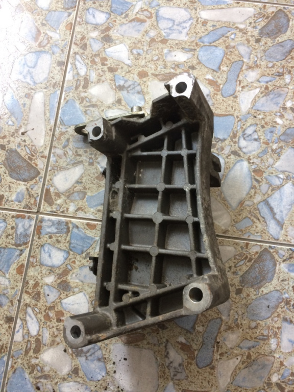 Suport Opel Corsa D [2006 - 2011] Hatchback 3-usi 1.3 CDTi MT (75 hp)