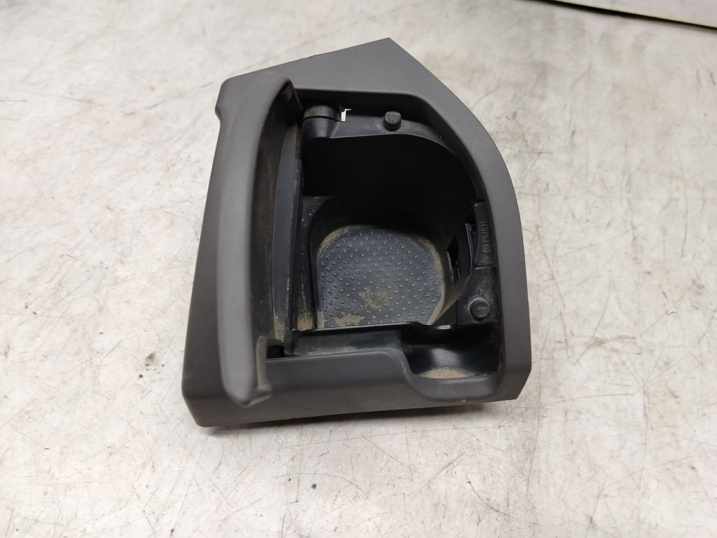 Suport pahar 68431JG00A Nissan X-Trail T31 [2007 - 2011]
