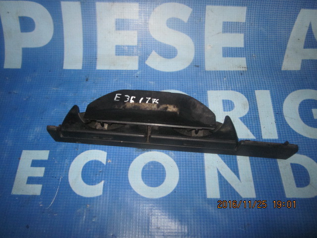 Suport pahare BMW E39; 8190206 (volan dreapta)