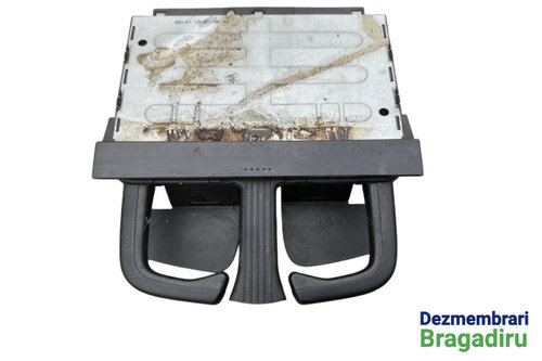 Suport pahare fata Cod: 1J0858601 Volkswagen VW Golf 4 [1997 - 2006] Hatchback 3-usi 1.9 TDI MT (90 ...