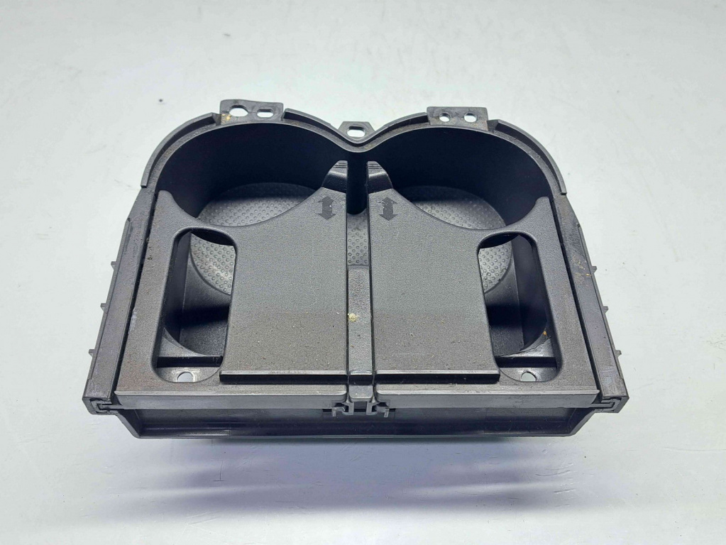 Suport pahare Toyota Rav 4 II (CLA2, XA2, ZCA2, ACA2) [Fabr 2000-2006] 55620-42030