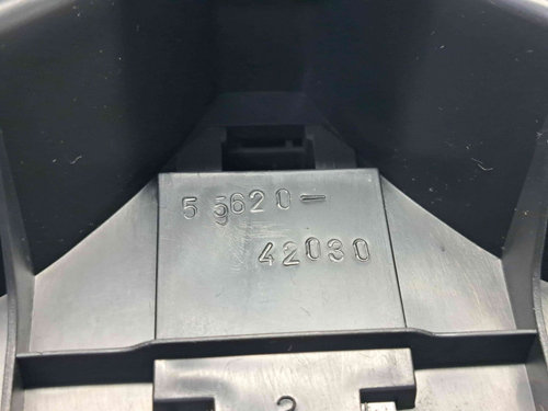 Suport pahare Toyota Rav 4 II (CLA2, XA2, ZCA2, ACA2) [Fabr 2000-2006] 55620-42030