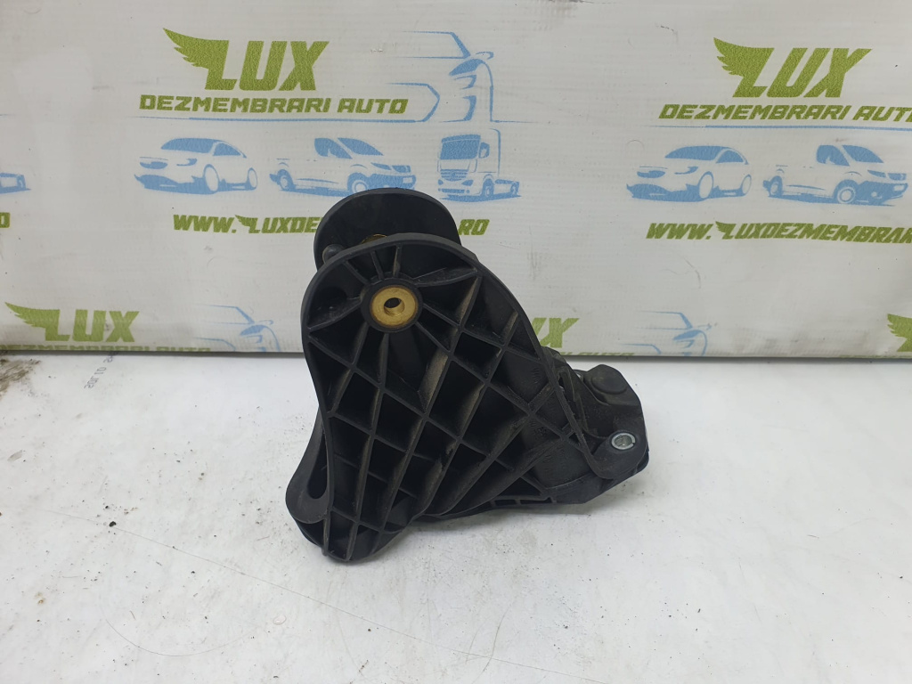 Suport pedala ambreiaj 1k1721059ch Audi A3 8P/8PA [facelift] [2004 - 2008] BLS