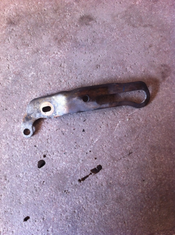 Suport pentru suspendare motor Renault Laguna 2 [facelift] [2005 - 2007] Grandtour wagon 2.0 AT (135 hp) (KG0/1_)