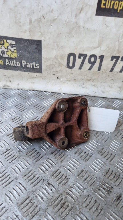 Suport planetara Volvo XC60 motor 2.4 D5 D5244T14 an fab. 2010 cod 30787842